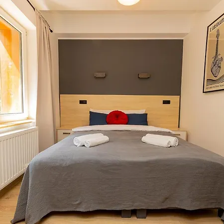 Szczelinka Hostel